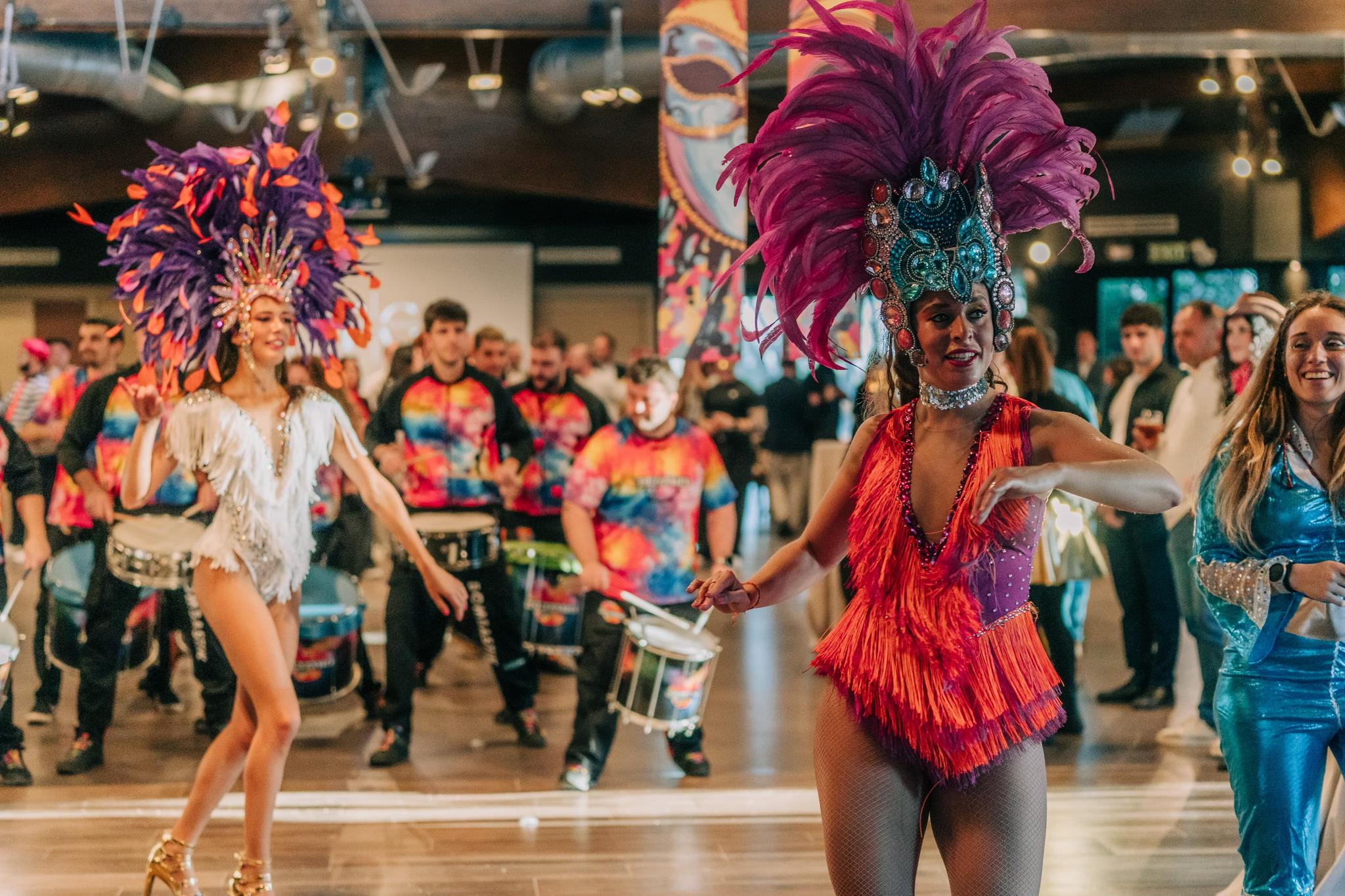Samba dancers with full costumes in Barcelona — they are the Almas Brasileiras Teachers